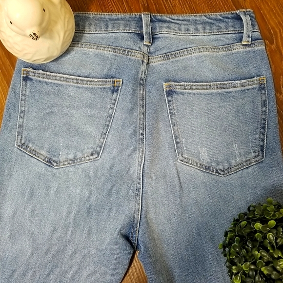 AFRM Brand SUPER HIGH RISE Distressed Bell-Bottom Jeans, Size 28 ~ EUC - Picture 5 of 9